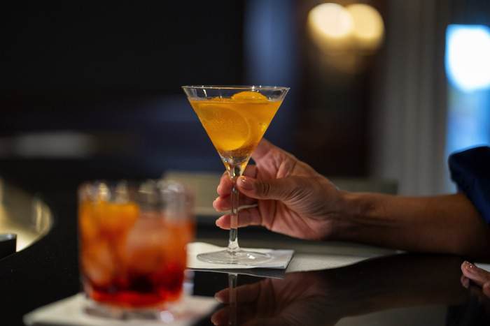 Azamara Cruises The Den © Jenna Lyn, Azamara Cruises2.jpg